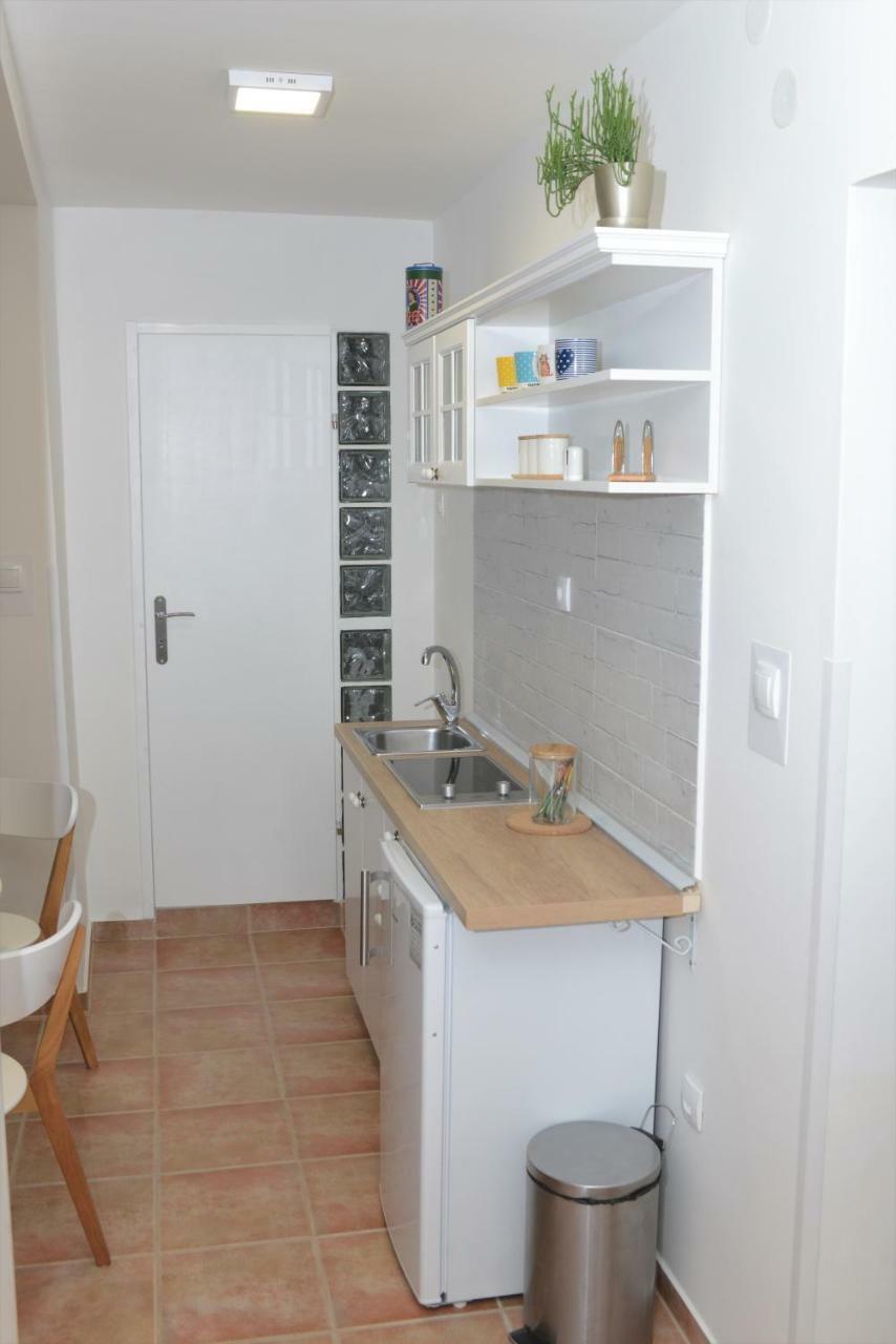 Bed&Bike Apartment Sremski Karlovci Ngoại thất bức ảnh